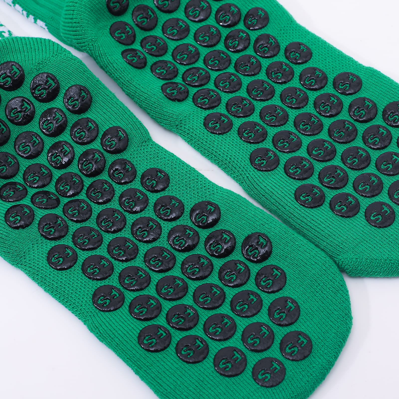 Advanced Traction Control with High-Density Silicone